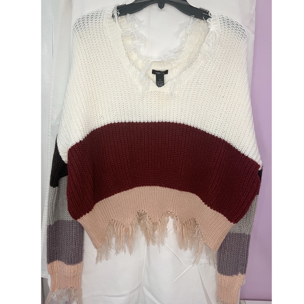 Rue 21 Colorblock V-Neck Destructed Hem Sweater